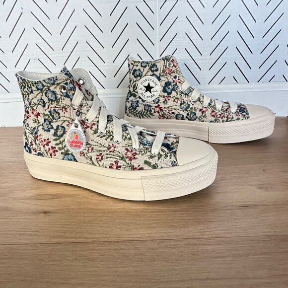 ✨Converse Chuck Taylor Lift Platform 9.5 Women Sneakers Flowers Tapestry A11992C - Picture 3 of 11